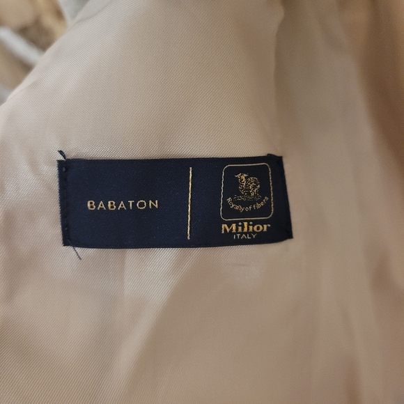 Babaton Aritzia warm italian wool in size medium - Picture 6 of 12